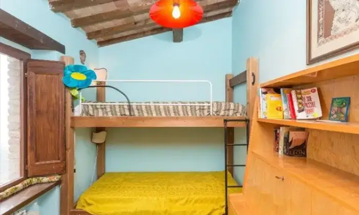 Rexer-marsciano-Graziosa-casa-in-castello-su-due-livelli-a-Km-da-Perugia-CAMERA-DA-LETTO