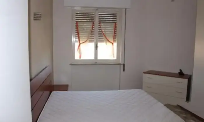 Rexer-Terni-Ampio-quadrilocale-Citt-Giardino-CAMERA-DA-LETTO