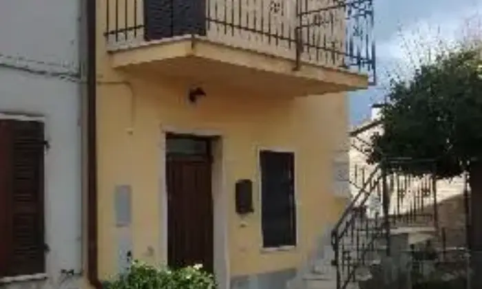 Rexer-Guardea-Tranquilli-appartamenti-su-due-piani-ristrutturati-ALTRO