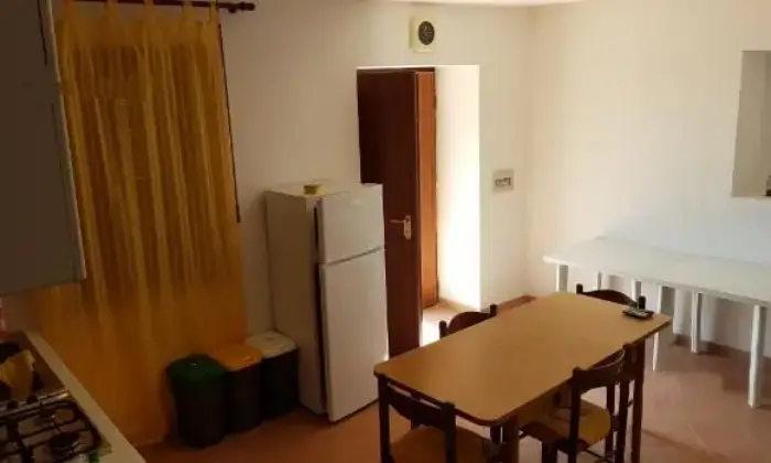 Rexer-Bonifati-Spaziosa-casa-singola-su-tre-livelli-vista-mare-CUCINA