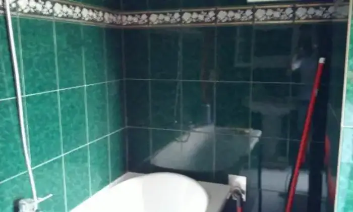 Rexer-Montegiordano-Grazioso-e-luminoso-appartamento-mansardato-BAGNO