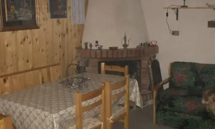 Rexer-Cotronei-Casa-indipendente-a-piano-terra-SALONE