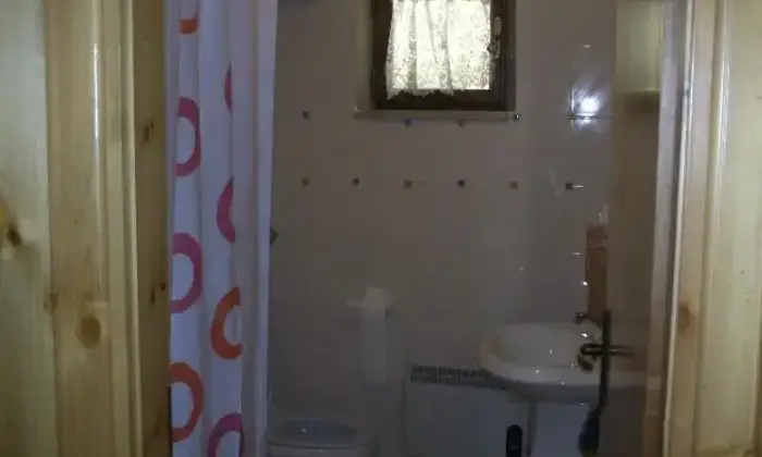 Rexer-Cotronei-Casa-indipendente-a-piano-terra-BAGNO