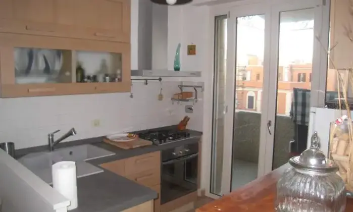 Rexer-Roma-Casa-al-Mare-Vista-Mare-Lido-di-Ostia-CUCINA