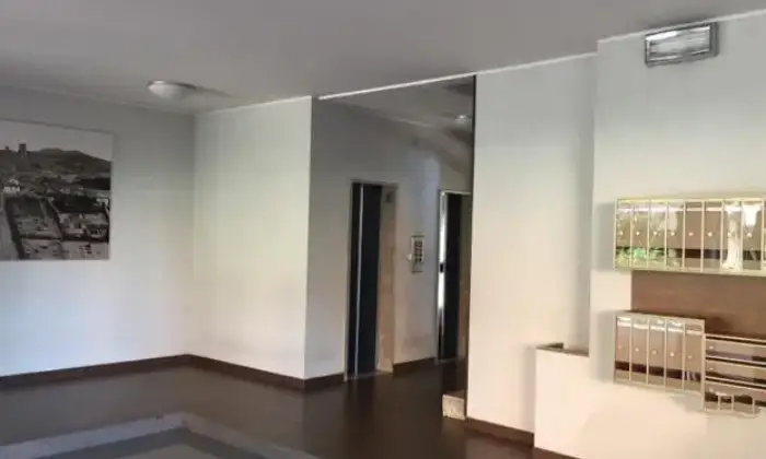 Rexer-Perugia-Appartamento-vicino-ospedale-e-facolta-ingegneria-SALONE