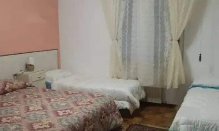 Rexer-Assisi-Assisi-santa-maria-deglia-angeli-CAMERA-DA-LETTO