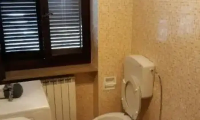 Rexer-Pinerolo-Bilocale-semiindipendent-BAGNO