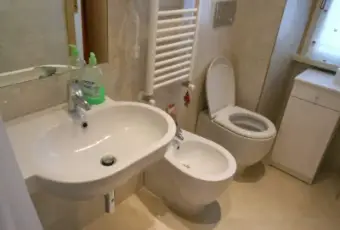 Rexer-Roma-Arredato-con-charme-a-Roma-San-Giovanni-ristrutturato-BAGNO