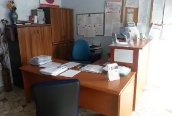 Rexer-Roma-Stanza-in-Caf-avviato-zona-Tuscolana-UfficioStudio