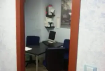 Rexer-Roma-Stanza-in-Caf-avviato-zona-Tuscolana-UfficioStudio