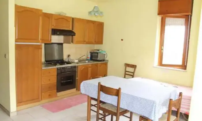 Rexer-Santa-Caterina-dello-Ionio-Appartamento-in-affitto-CUCINA