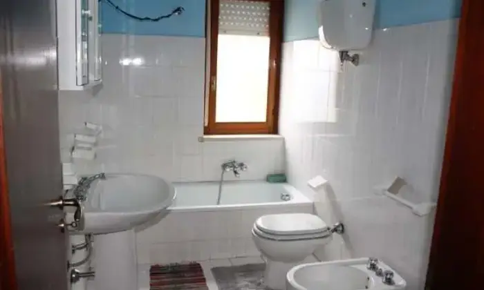 Rexer-Santa-Caterina-dello-Ionio-Appartamento-in-affitto-BAGNO
