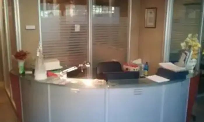 Rexer-roma-Ufficio-centro-medico-commerciale-affittasi-completamente-messo-a-nuovo-SALONE