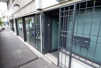 Rexer-roma-Ufficio-centro-medico-commerciale-affittasi-completamente-messo-a-nuovo-SALONE