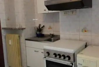 Rexer-Torino-OFFRESI-CAMERA-CUCINA-E-BAGNO-USO-TRANSITORIO-CUCINA