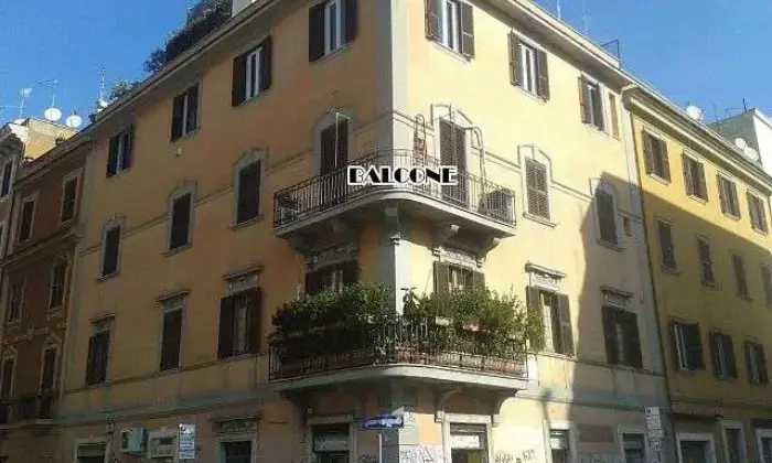 Rexer-Roma-Fittasi-appartamento-al-centro-di-roma-per-anno-ALTRO