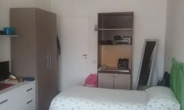 Rexer-Roma-Ultimi-posti-letto-CAMERA-DA-LETTO