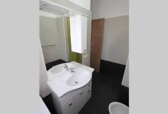 Rexer-Roma-Appartamento-moderno-zona-romanina-torvergata-BAGNO