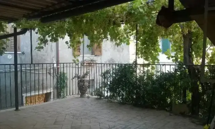 Rexer-Castro-dei-Volsci-Appartamnento-GIARDINO