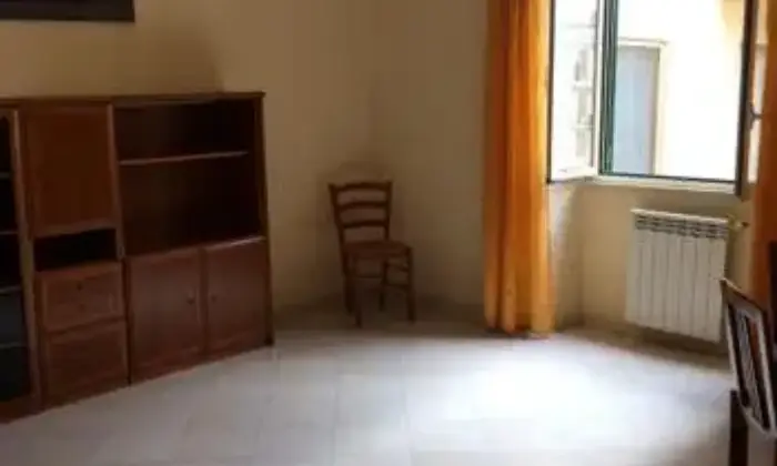 Rexer-Roma-Appartamento-a-Roma-zona-san-giovanni-SALONE