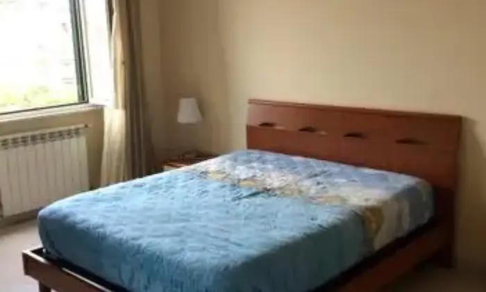 Rexer-Roma-Appartamento-a-Roma-zona-san-giovanni-CAMERA-DA-LETTO