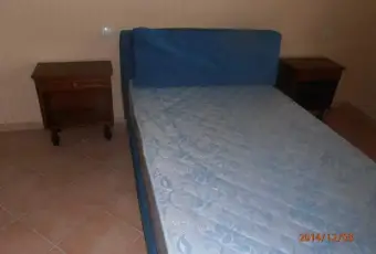 Rexer-Roma-Camera-singola-donne-Zona-Finocchio-CAMERA-DA-LETTO