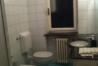 Rexer-Caselle-Torinese-Grazioso-appartamento-libero-subito-a-Caselle-Torinese-BAGNO
