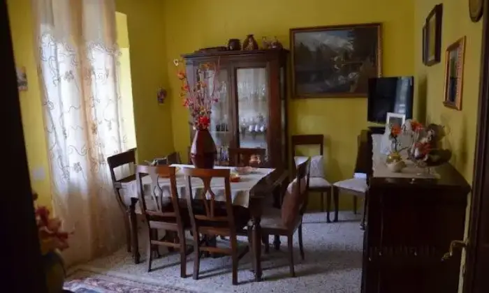 Rexer-Germagnano-Quadrilocale-con-garage-Germagnano-SALONE