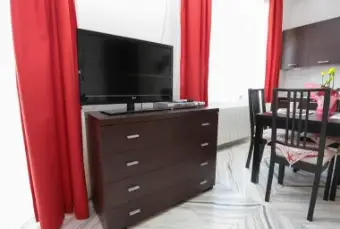 Rexer-Roma-Monolocale-Attico-San-Pietro-disponibile-solo-dal-all-CUCINA