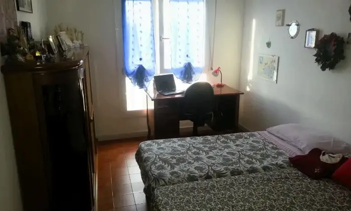 Rexer-Pisa-Appartamento-ZONA-CISANELLOISOLA-VERDE-CAMERA-DA-LETTO