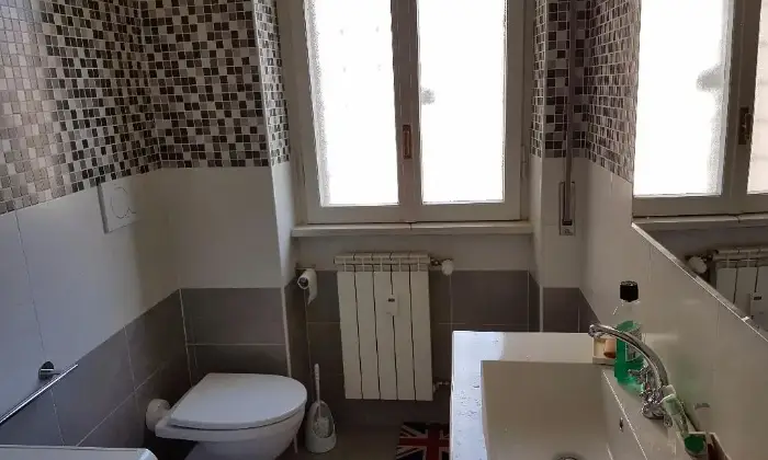 Rexer-Roma-Ampia-stanza-singola-BAGNO