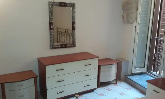 Rexer-Ruvo-di-Puglia-FITTASI-O-VENDESI-APPARTAMENTO-ARREDATO-CAMERA-DA-LETTO