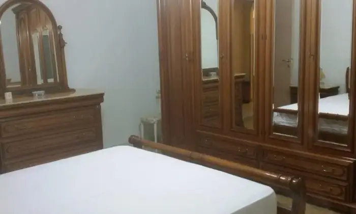 Rexer-Roma-Appartamento-zona-Stazione-Tiburtina-CAMERA-DA-LETTO