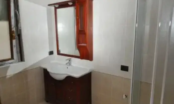 Rexer-Roma-stanze-in-Tor-Vergata-BAGNO