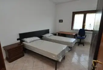 Rexer-Roma-stanze-in-Tor-Vergata-CAMERA-DA-LETTO