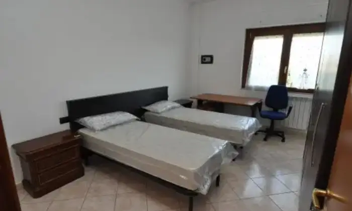 Rexer-Roma-stanze-in-Tor-Vergata-CAMERA-DA-LETTO