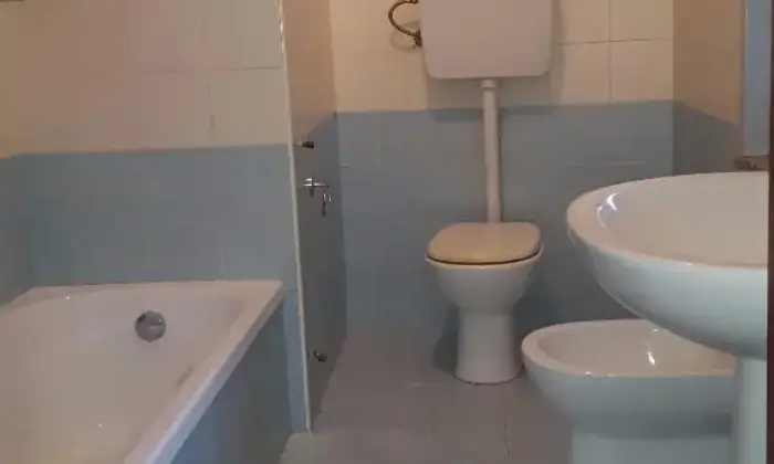 Rexer-Patti-Affitto-appartamento-civile-BAGNO