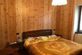 Rexer-Castione-della-Presolana-Appartamento-sotto-la-Regina-delle-Orobie-CAMERA-DA-LETTO