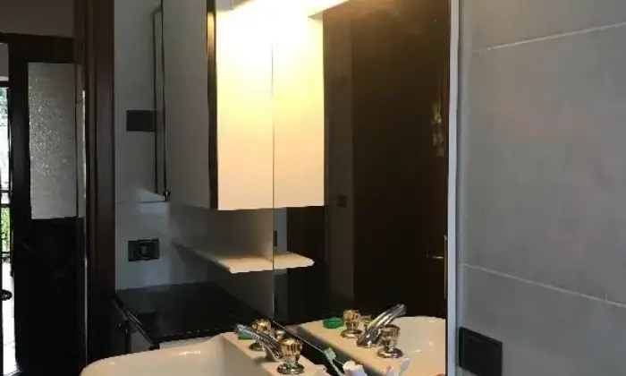 Rexer-Castione-della-Presolana-Appartamento-sotto-la-Regina-delle-Orobie-BAGNO