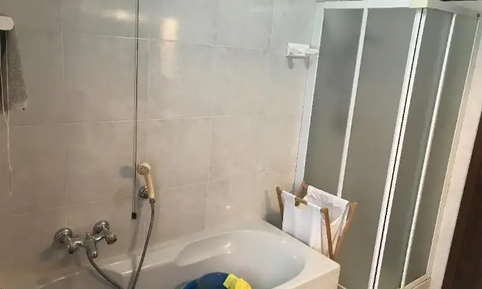 Rexer-Castione-della-Presolana-Appartamento-sotto-la-Regina-delle-Orobie-BAGNO