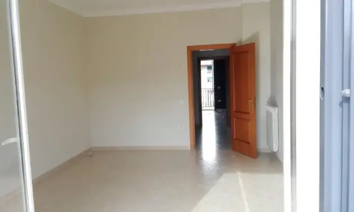 Rexer-Marano-di-Napoli-Mq-Vicinanze-VomeroZona-OspedalieraCamaldoli-CAMERA-DA-LETTO