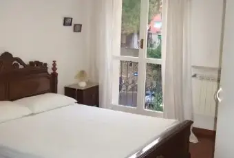 Rexer-Camogli-Appartamento-arredato-a-Camogli-CAMERA-DA-LETTO