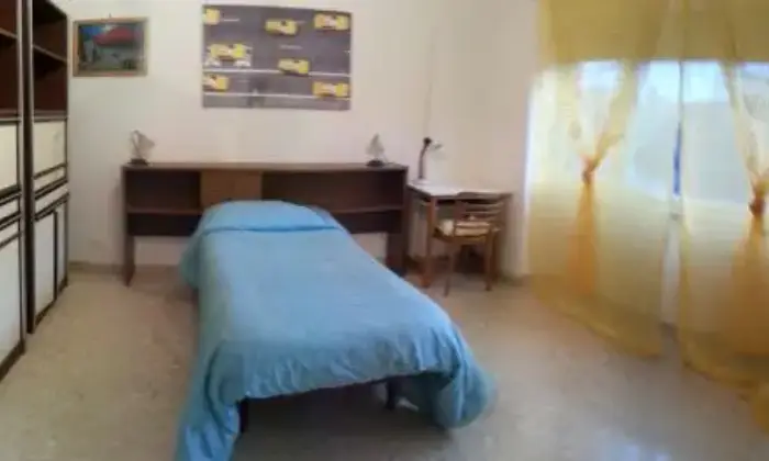 Rexer-Roma-camere-per-studenti-CAMERA-DA-LETTO