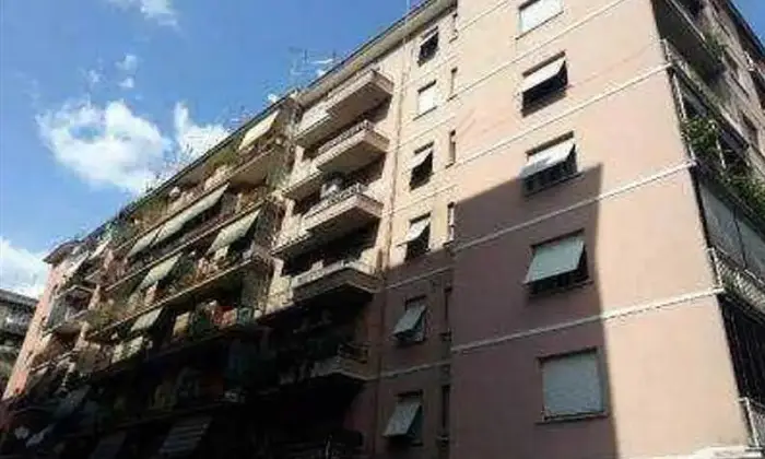 Rexer-Roma-Camera-per-studentilavoratori-ALTRO