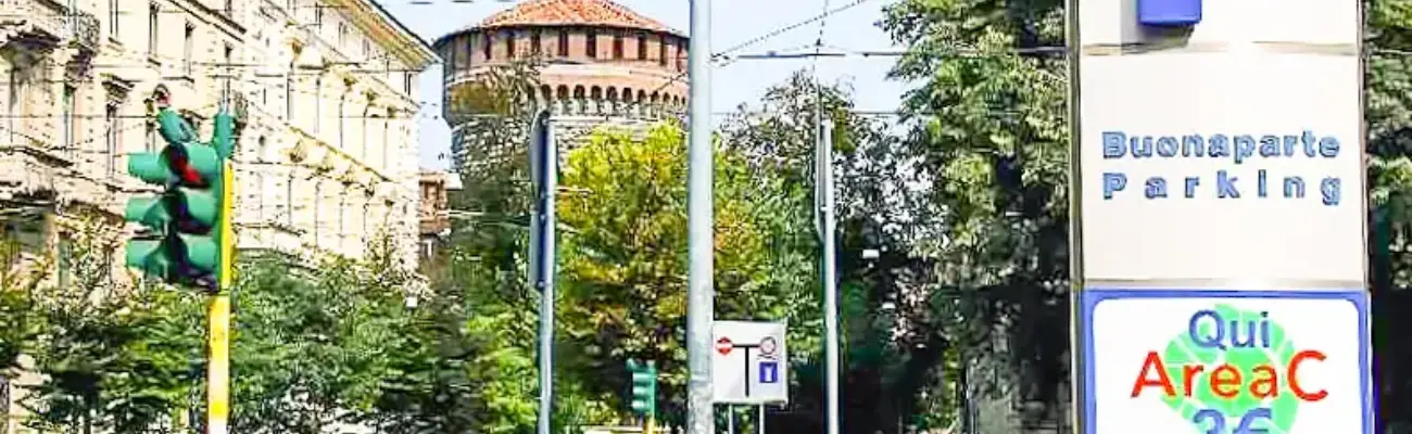 Rexer-Milano-Box-auto-in-Foro-Buonaparte-ALTRO