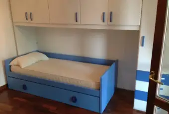 Rexer-Roma-Trilocale-arredato-CAMERA-DA-LETTO