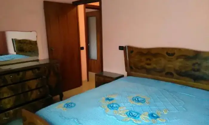 Rexer-Bussi-sul-Tirino-Bilocale-ristrutturato-CAMERA-DA-LETTO
