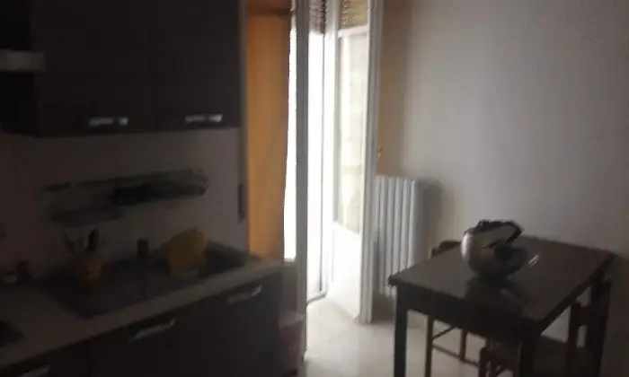 Rexer-Foggia-Trilocale-arredato-CUCINA