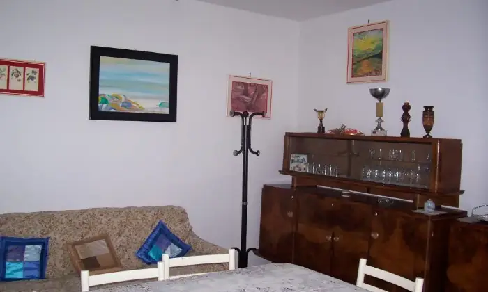 Rexer-Reggio-di-Calabria-Bilocale-arredato-SALONE
