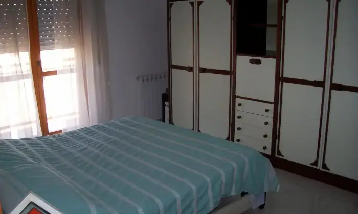 Rexer-Reggio-di-Calabria-Bilocale-arredato-CAMERA-DA-LETTO